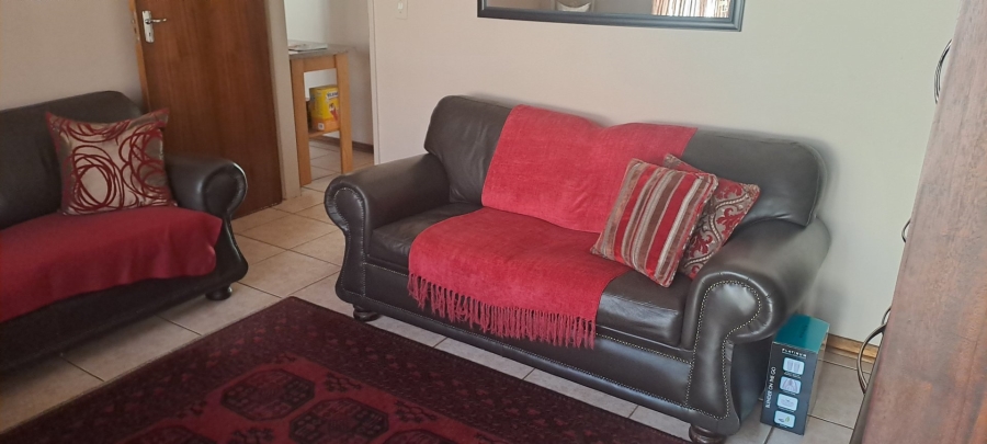 3 Bedroom Property for Sale in Flamwood North West